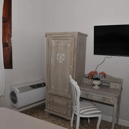 بيت ضيافة Dimora Sotto La Rocca