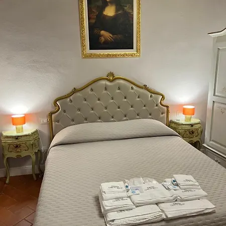 بيت ضيافة Dimora Sotto La Rocca *