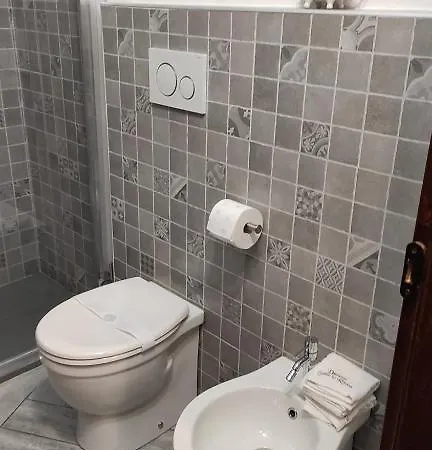 Dimora Sotto La Rocca Pensjonat *